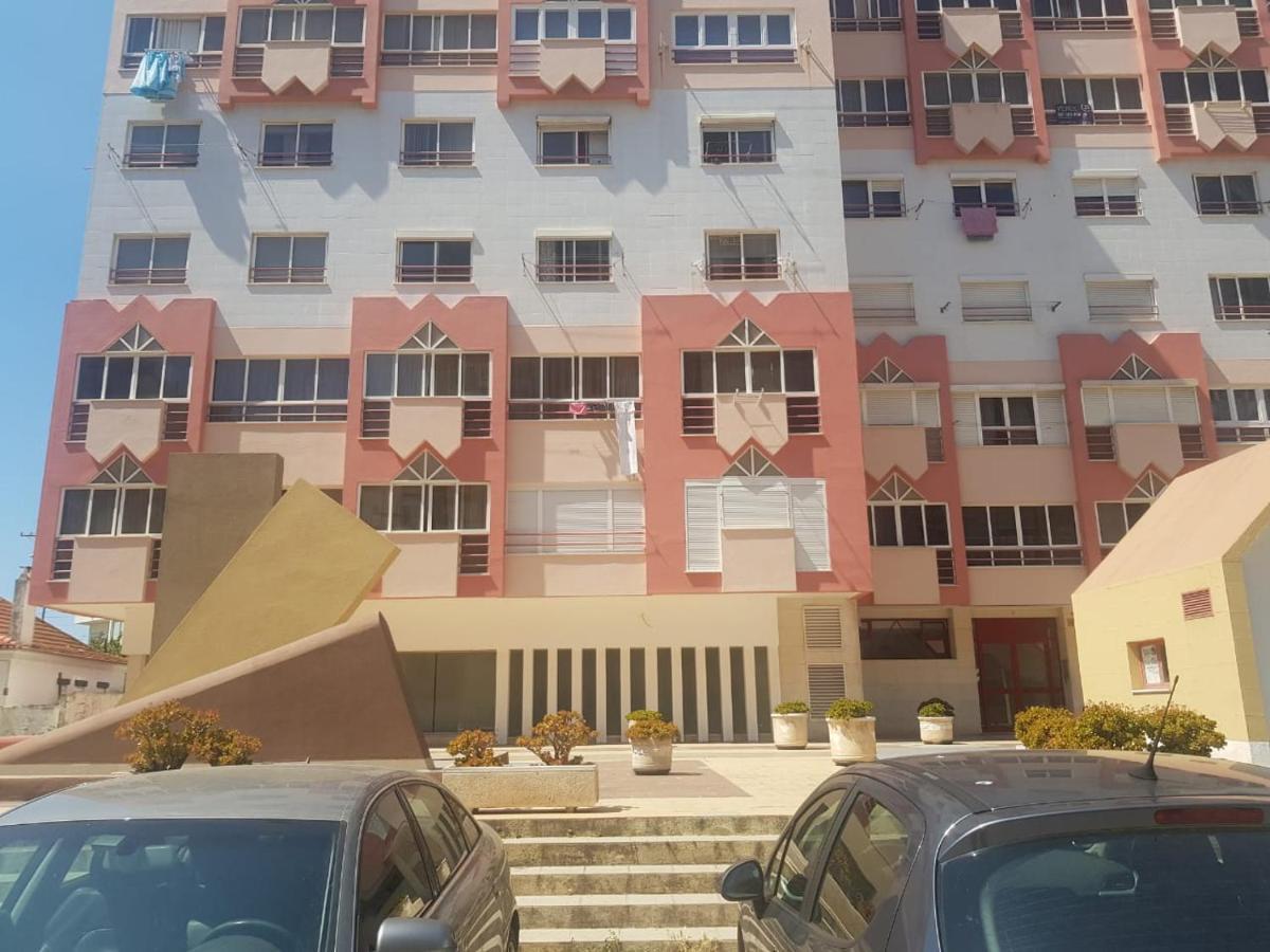 Remarkable 1 Bedroom Apartment Costa Da Caparica Exterior photo